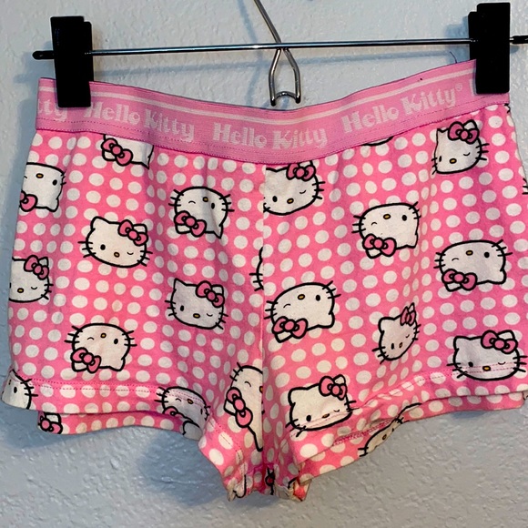 Pants - Adorable Hello Kitty shorts
